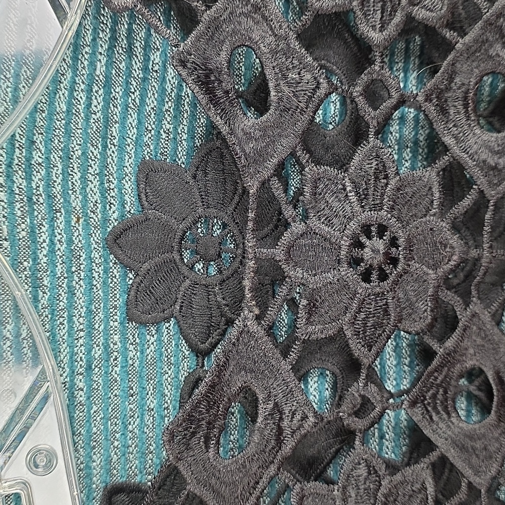 Crochet Cut Out Floral Lace Vest/ Cover Up Top - Picture 7 of 13